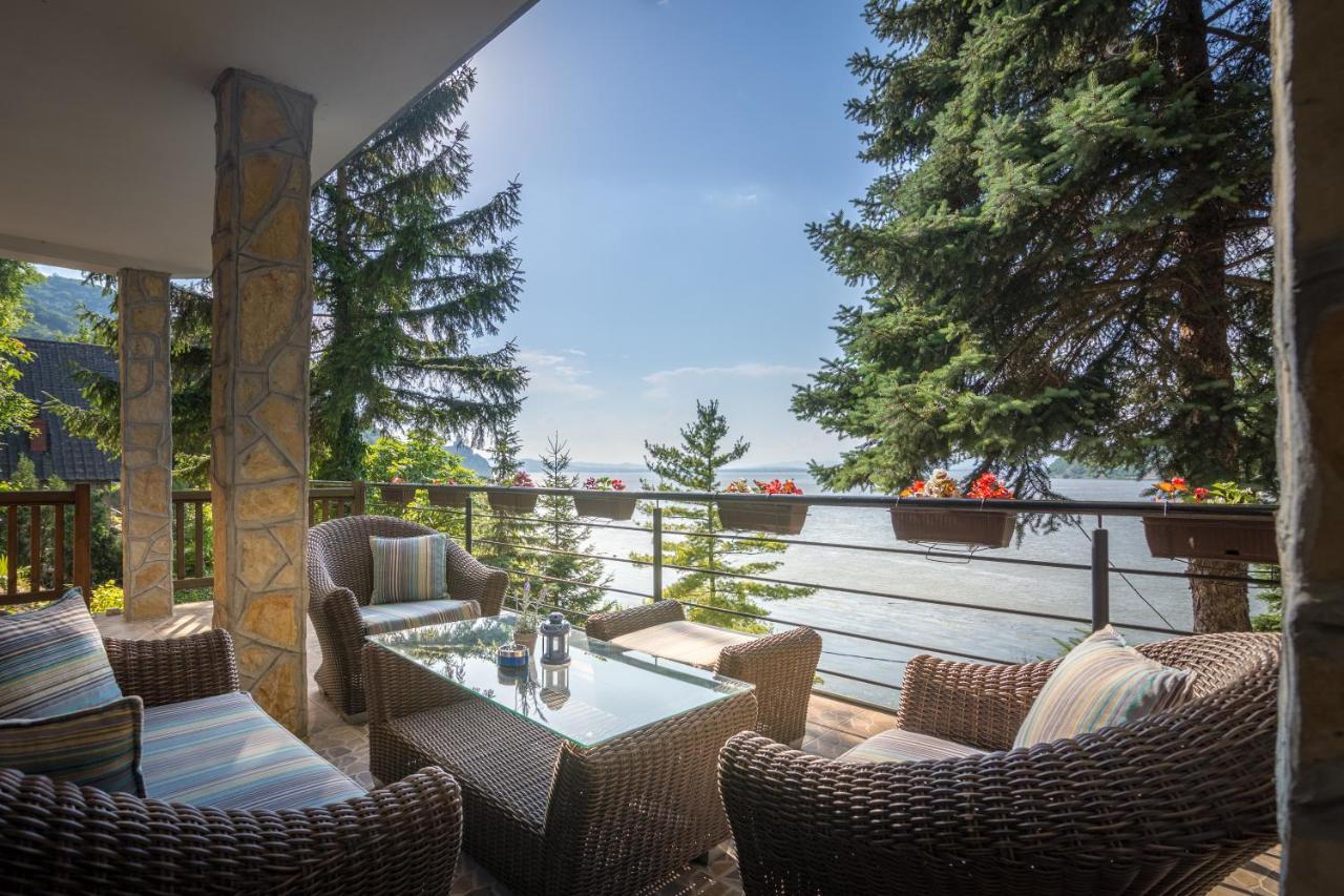 Vila Dunjarica Golubac Bagian luar foto